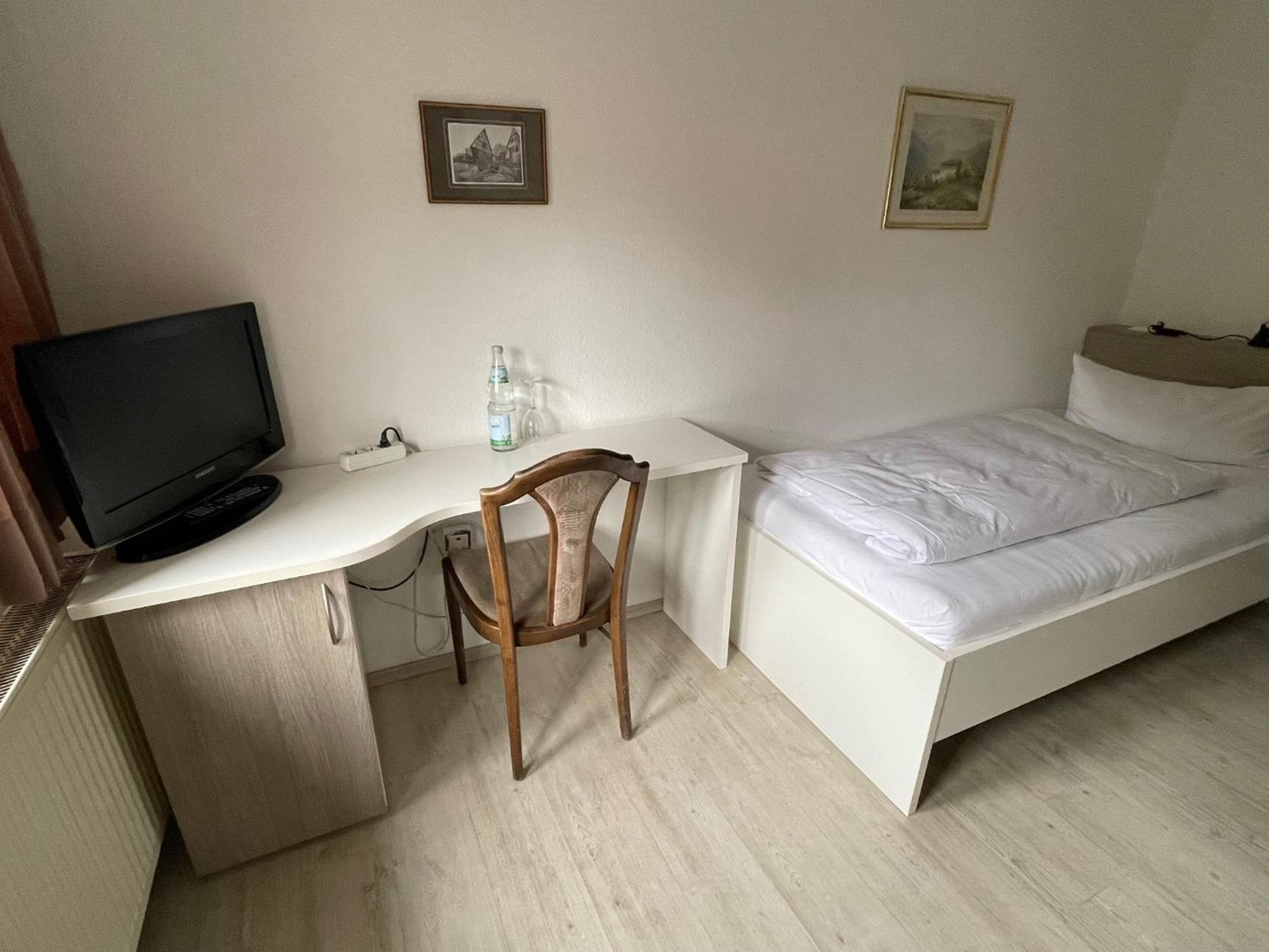 Landhotel Sickinger Hof Walldorf  Exteriér fotografie