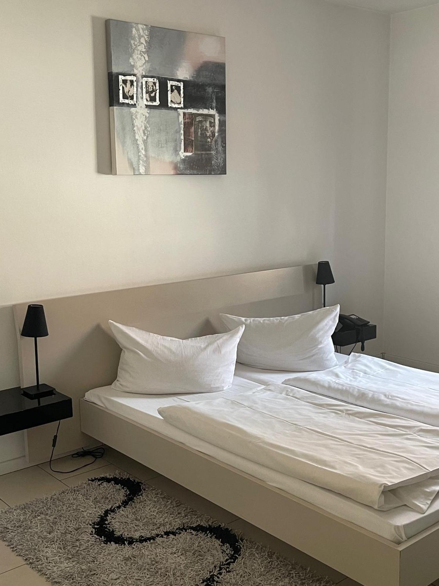 Landhotel Sickinger Hof Walldorf  Pokoj fotografie